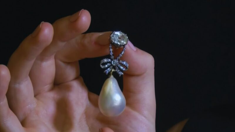 Marie Antoinette’s Natural Pearl and Diamond Pendant